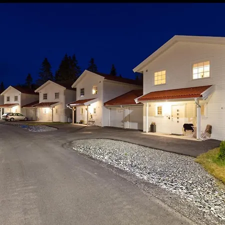 Les Homes - Modern & Cozy Near Oslo Airport *