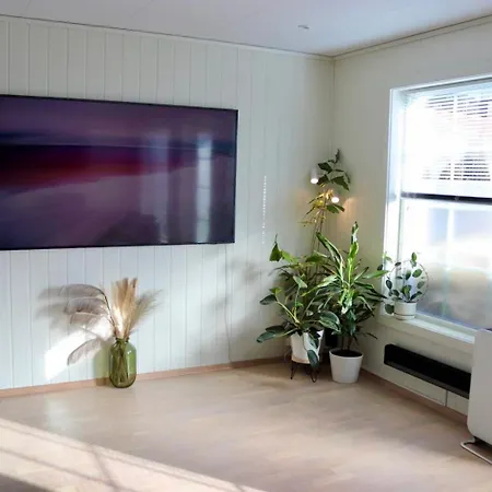 Δωμάτια σε οικογενειακή κατοικία Les Homes - Modern & Cozy Near Oslo Airport