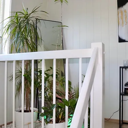 Les Homes - Modern & Cozy Near Oslo Airport בית אירוח Nannestad