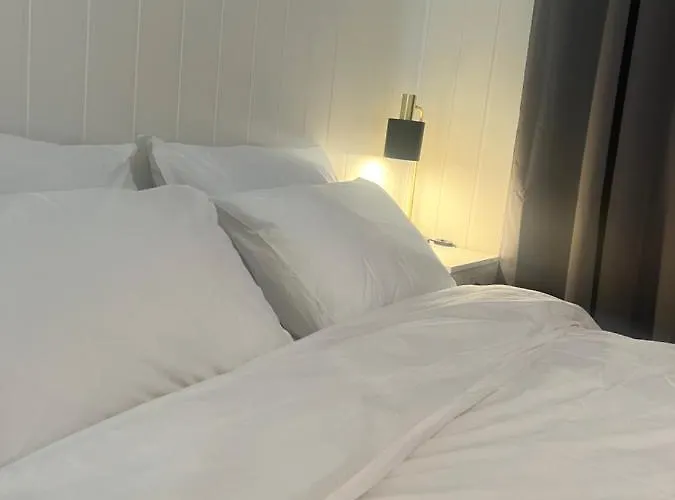Δωμάτια σε οικογενειακή κατοικία Les Homes - Modern & Cozy Near Oslo Airport